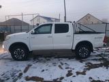 Toyota Hilux 2011 года за 9 500 000 тг. в Актобе – фото 3