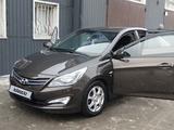 Hyundai Solaris 2015 года за 5 500 000 тг. в Павлодар – фото 2