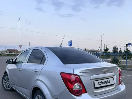 Chevrolet Aveo 2013 года за 3 450 000 тг. в Сарыозек – фото 3