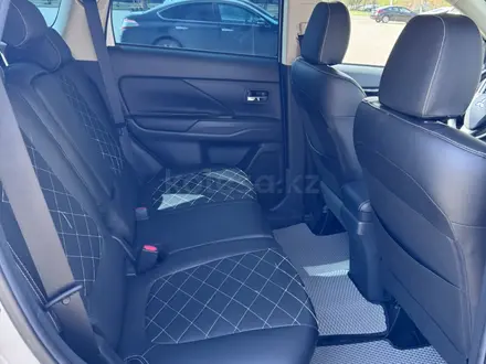 Mitsubishi Outlander 2022 года за 12 900 000 тг. в Астана – фото 13