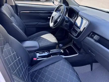 Mitsubishi Outlander 2022 года за 12 900 000 тг. в Астана – фото 12