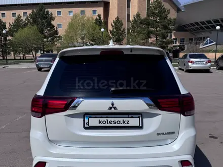 Mitsubishi Outlander 2022 года за 12 900 000 тг. в Астана – фото 6