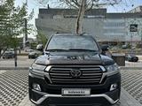 Toyota Land Cruiser 2017 годаүшін36 000 000 тг. в Алматы – фото 2