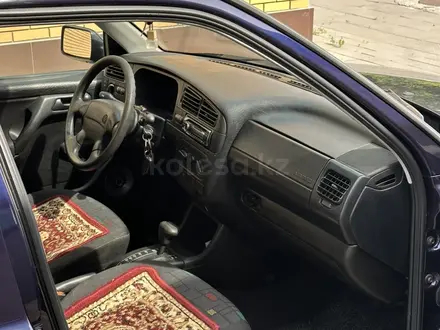Volkswagen Golf 1997 года за 1 690 000 тг. в Актобе – фото 8