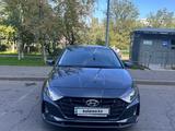 Hyundai i20 2023 года за 8 700 000 тг. в Астана – фото 4