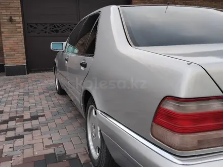 Mercedes-Benz S 320 1994 года за 2 980 000 тг. в Тараз – фото 15