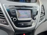 Hyundai Elantra 2014 года за 4 100 000 тг. в Актобе – фото 2