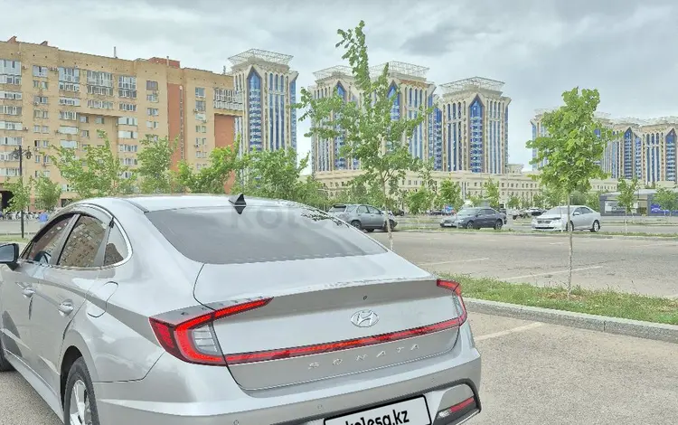 Hyundai Sonata 2020 года за 8 999 990 тг. в Астана
