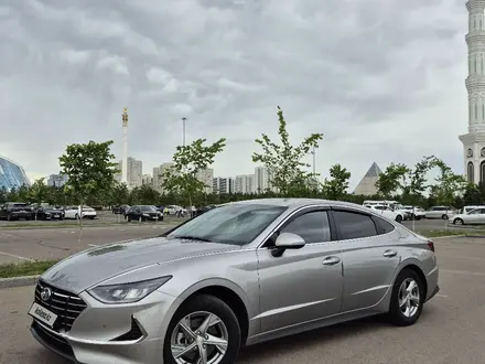 Hyundai Sonata 2020 года за 8 999 990 тг. в Астана – фото 3