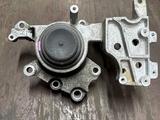 Подушка двигателя на Nissan за 30 000 тг. в Алматы
