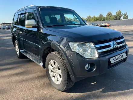 Mitsubishi Pajero 2010 года за 6 988 200 тг. в Алматы – фото 3