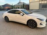 Hyundai Sonata 2022 годаfor11 950 000 тг. в Кызылорда