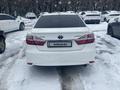 Toyota Camry 2015 года за 10 200 000 тг. в Алматы – фото 2