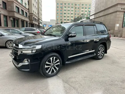 Toyota Land Cruiser 2018 года за 36 000 000 тг. в Астана – фото 3