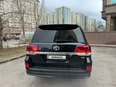 Toyota Land Cruiser 2018 года за 36 000 000 тг. в Астана – фото 7