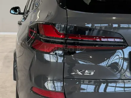 BMW X5 2025 года за 75 463 000 тг. в Павлодар – фото 6