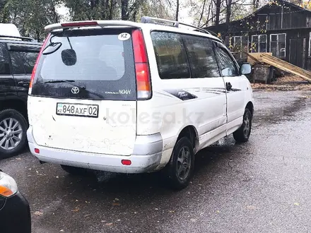 Toyota Town Ace Noah 1997 года за 3 150 000 тг. в Алматы – фото 4