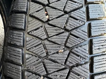 Зимние шины BRIDGESTONE BLIZZAK за 70 000 тг. в Алматы – фото 4