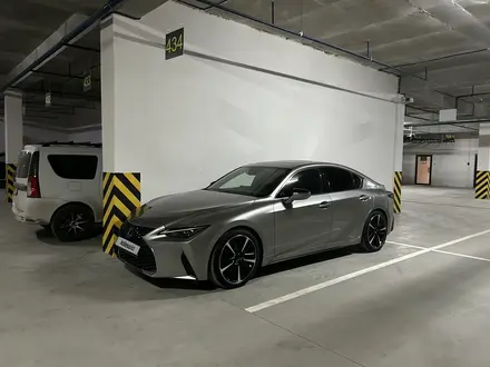 Lexus IS 300 2021 года за 18 700 000 тг. в Алматы