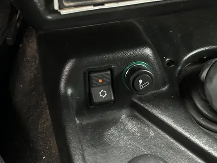ВАЗ (Lada) Lada 2121 2017 года за 3 250 000 тг. в Атырау – фото 16