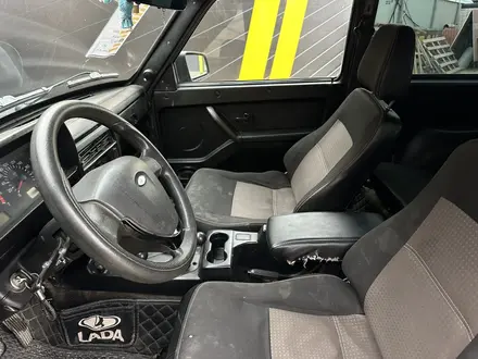 ВАЗ (Lada) Lada 2121 2017 года за 3 250 000 тг. в Атырау – фото 8