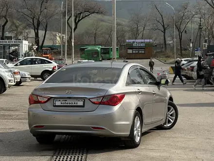 Hyundai Sonata 2010 года за 5 800 000 тг. в Шымкент – фото 5