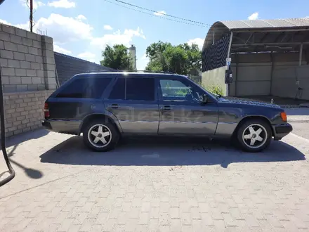 Mercedes-Benz E 230 1988 года за 1 400 000 тг. в Алматы – фото 3