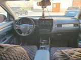 Mitsubishi Outlander 2015 года за 9 000 000 тг. в Караганда – фото 2