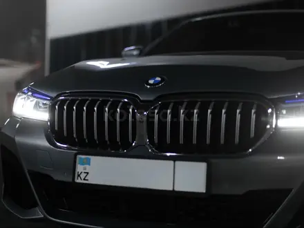 BMW 530 2023 года за 26 000 000 тг. в Алматы – фото 3