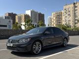 Volkswagen Passat 2019 года за 8 800 800 тг. в Алматы – фото 2