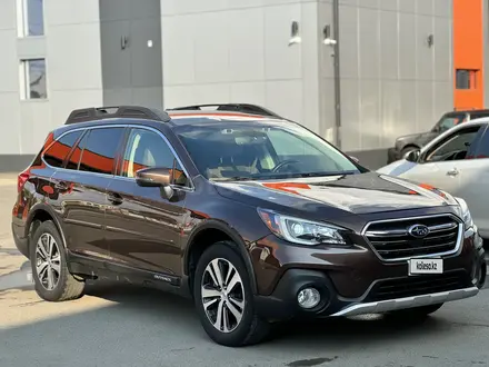 Subaru Outback 2019 года за 7 600 000 тг. в Атырау – фото 2