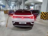 Volkswagen ID.4 2022 года за 13 000 000 тг. в Астана – фото 5
