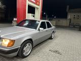 Mercedes-Benz E 230 1992 года за 2 300 000 тг. в Шымкент – фото 3