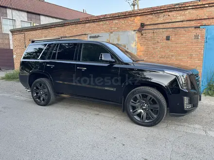 Cadillac Escalade 2018 года за 26 000 000 тг. в Алматы – фото 3