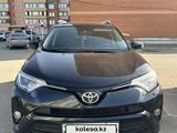 Toyota RAV4 2015 года за 11 500 000 тг. в Усть-Каменогорск – фото 2