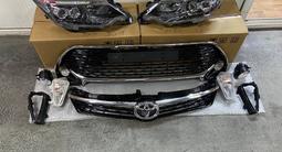 Решётка радиатора чёрная на Toyota Camry 55 (Exclusive) за 20 000 тг. в Алматы – фото 4