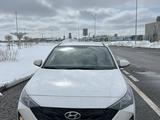 Hyundai Accent 2022 года за 8 400 000 тг. в Астана