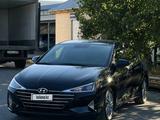 Hyundai Elantra 2020 года за 6 200 000 тг. в Шымкент – фото 2