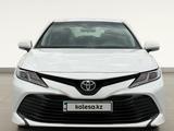 Toyota Camry 2023 годаfor16 500 000 тг. в Актау – фото 3