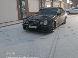 Mercedes-Benz E 230 1997 года за 2 800 000 тг. в Атырау – фото 5