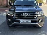 Toyota Land Cruiser 2016 годаүшін32 000 000 тг. в Туркестан