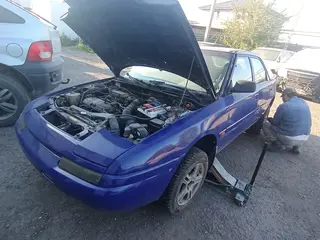 Mazda 323