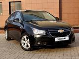 Chevrolet Cruze 2011 года за 5 000 000 тг. в Кокшетау – фото 2