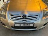 Toyota Avensis 2006 года за 4 800 000 тг. в Атырау – фото 2