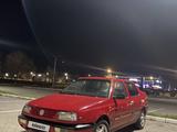 Volkswagen Vento 1993 года за 800 000 тг. в Тараз – фото 2