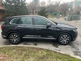 Volkswagen Touareg 2022 годаүшін28 300 000 тг. в Алматы – фото 4