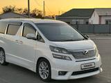 Toyota Vellfire 2010 года за 6 100 000 тг. в Атырау – фото 4
