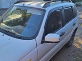 Chevrolet Niva 2013 года за 2 300 000 тг. в Семей – фото 2