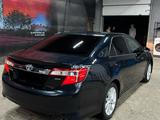 Toyota Camry 2012 года за 6 300 000 тг. в Актобе – фото 3