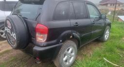 Toyota RAV4 2003 года за 4 300 000 тг. в Алматы – фото 3